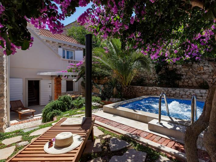 Ferienhaus für 6 Personen, mit Terrasse und Garten auf Brac - 3