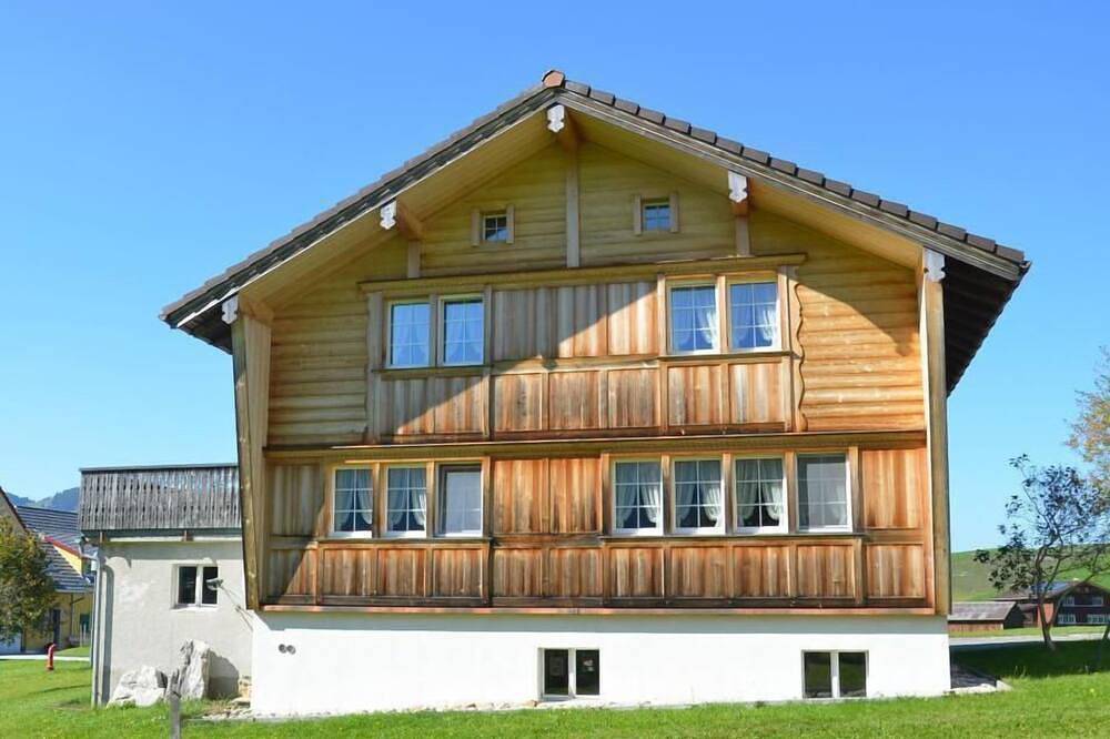 Ganze Wohnung, Ferienwohnung Brülisau für 1 - 4 Personen mit 2 Schlafzimmern - Ferienwohnung in Appenzell Innerrhoden