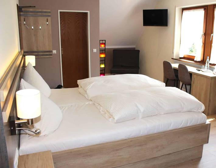 Hotel für 2 Personen, mit Balkon in Altenahr - 4