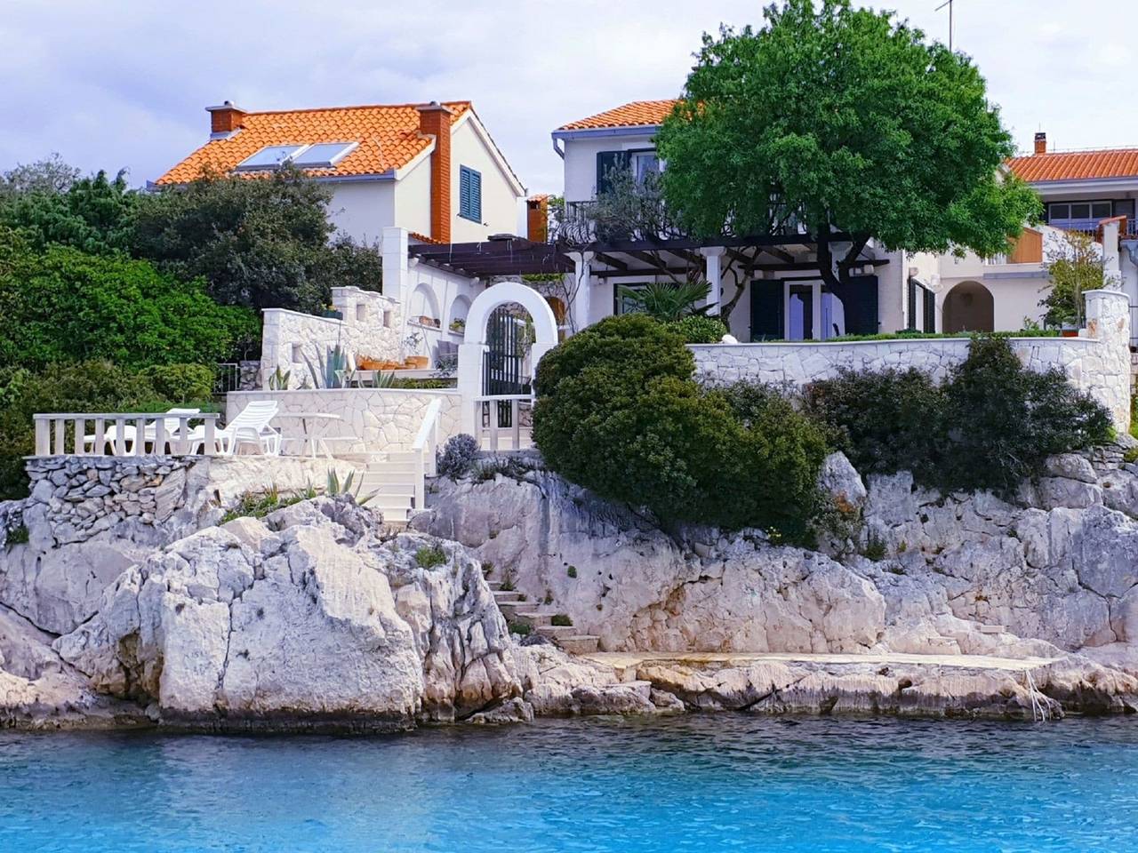 Ferienhaus für 6 Personen mit Garten in Razanj, Šibenik-Knin