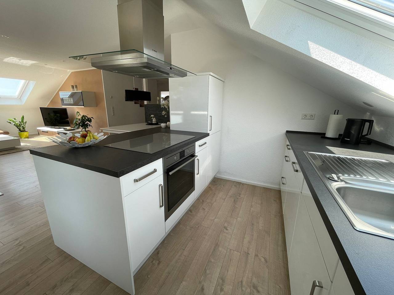 Entire apartment, Holiday Apartment 'Hegaublick' with Balcony in Stockach, Landkreis Konstanz