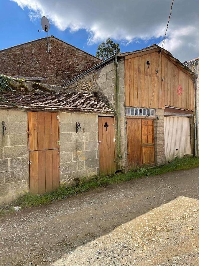 Location de vacances pour 7 personnes, avec terrasse à Bazoges-en-Pareds - 4