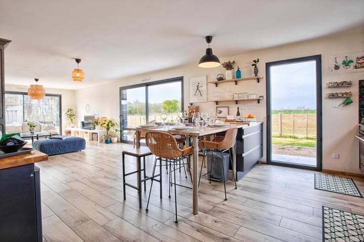 Maison de vacances pour 8 personnes, avec Terrasse ainsi que Jardin et Vue à Ver-sur-Mer