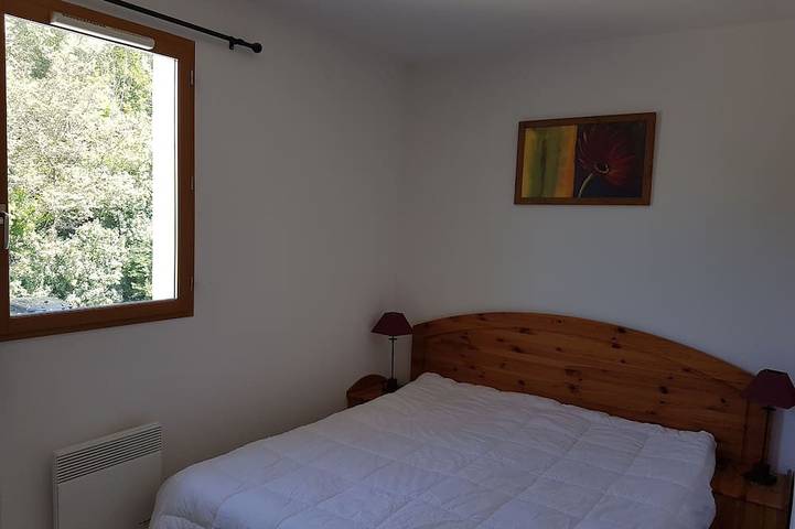 Entire apartment, T2 Proche des Thermes, du Village et du Supermarché in Montbrun-les-Bains, Nyons region