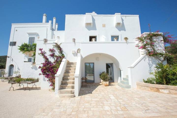 Hôtel pour 2 personnes, avec Terrasse et Jacuzzi ainsi que Jardin et Piscine