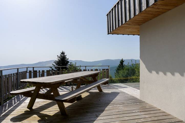 Chalet pour 12 personnes, avec jacuzzi ainsi que sauna et jardin dans le Haut-Rhin - 2