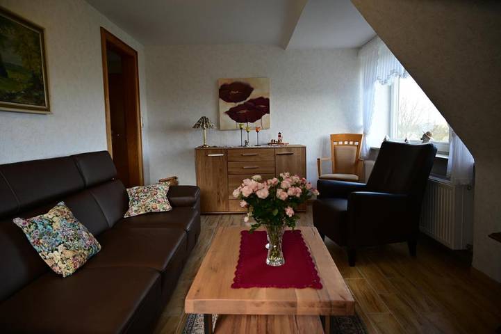 Ferienwohnung für 3 Personen, mit Terrasse und Garten sowie Ausblick in Burg (Dithmarschen) - 4