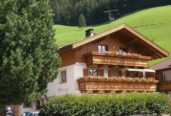 Ferienwohnung für 2 Personen, mit Balkon und Ausblick - 1