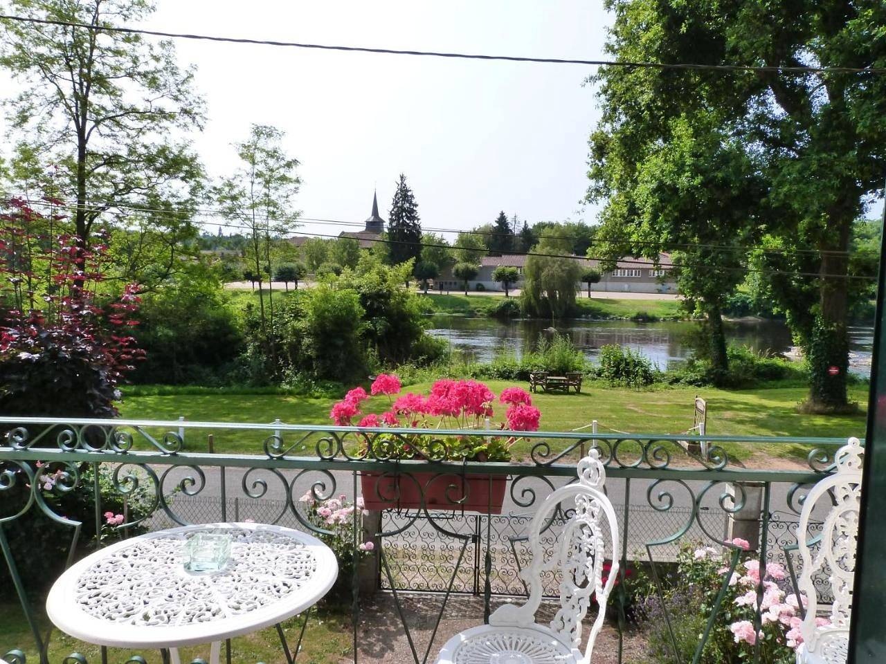 Holiday Home in Exideuil, Charente