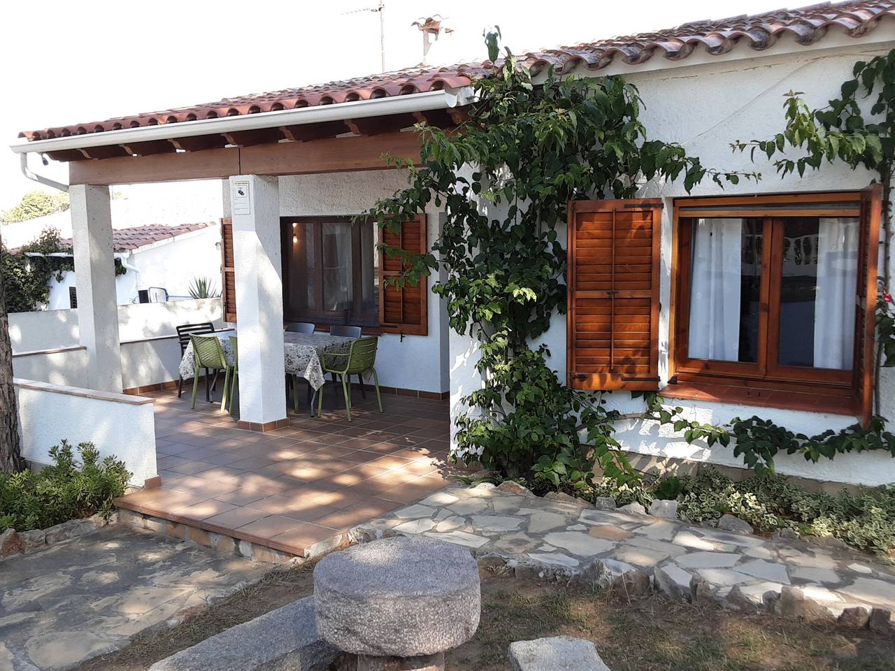 Charmante maison familiale avec jardin et terrasse à L'Escala in L'Escala, Haut-Ampurdan