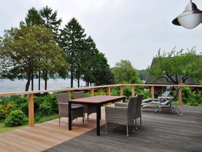 Ferienhaus für 4 Personen, mit Balkon und Terrasse sowie Garten und Seeblick in Dörnick - 4