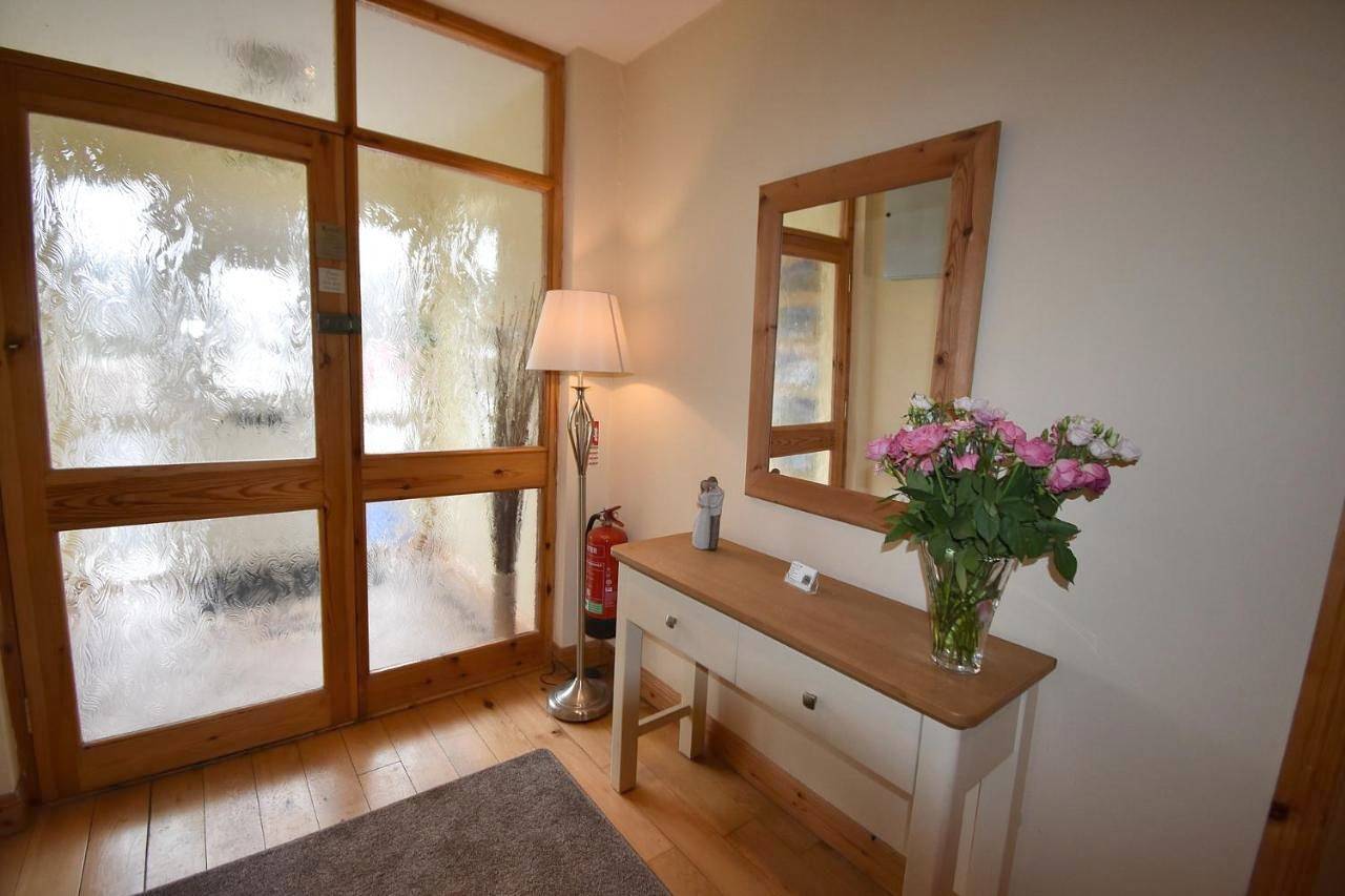 Aaranmore Lodge Guest House in Portrush, County Antrim
