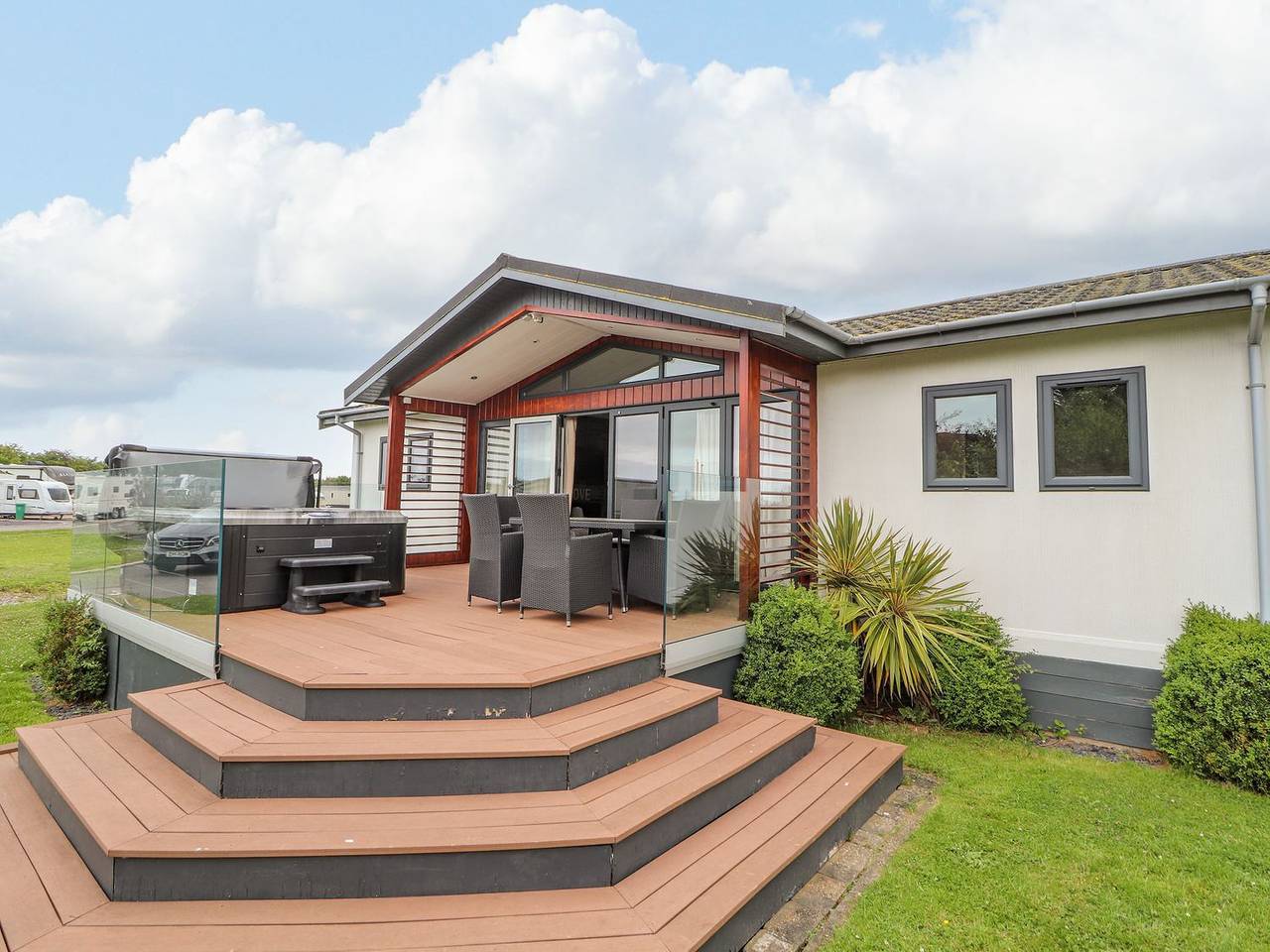 Honeysuckle Lodge in Rhyl, Conwy en omgeving