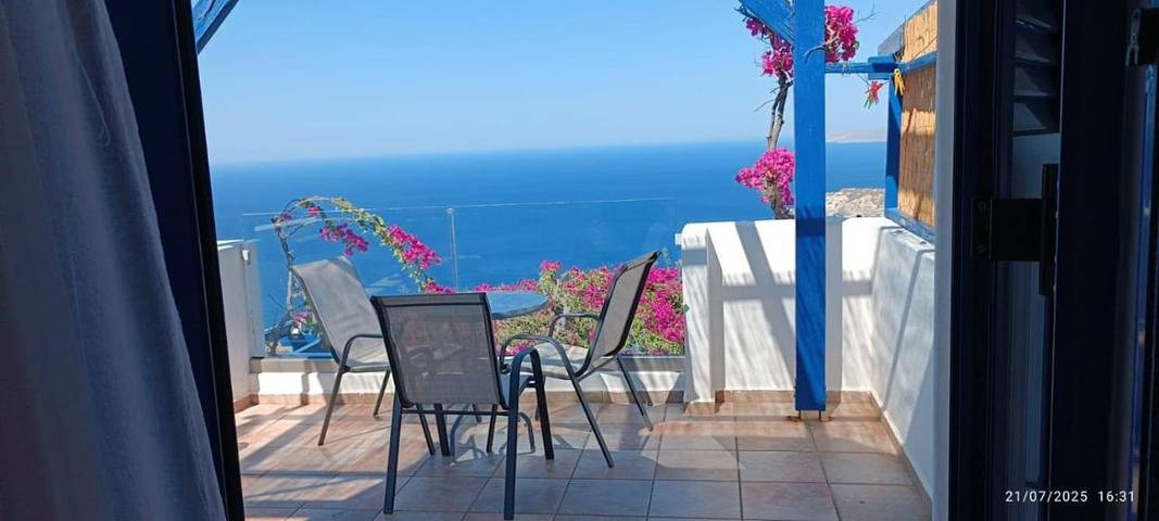 Appart’hôtel pour 5 personnes, avec vue ainsi que jardin et piscine, adapté aux familles