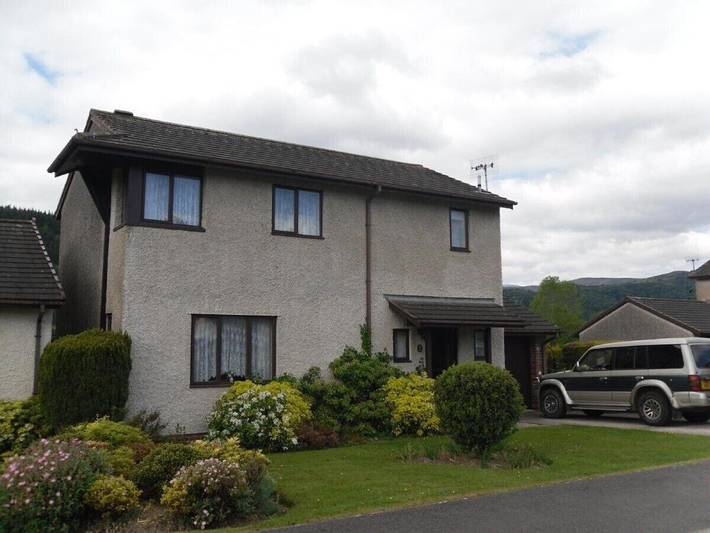 Holiday rental for 8 people, with hot tub and garden in Llanrwst