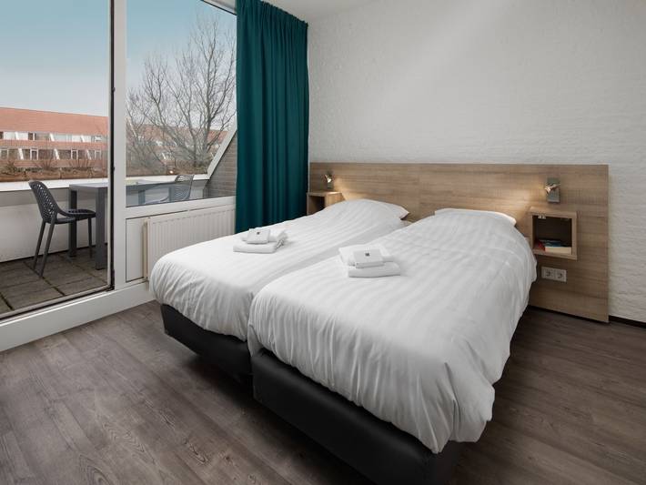 Ferienwohnung für 4 Personen, mit Terrasse und Pool, mit Haustier in Bruinisse - 4