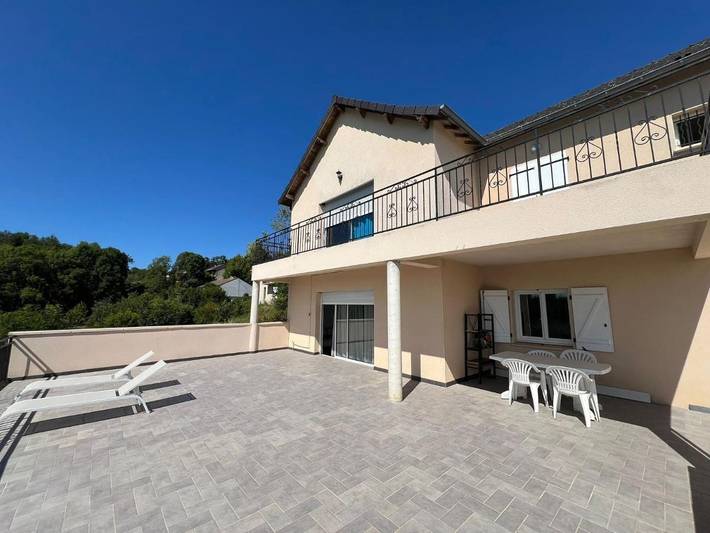 Location de vacances pour 6 personnes, avec vue et terrasse à Malemort-sur-Corrèze - 2