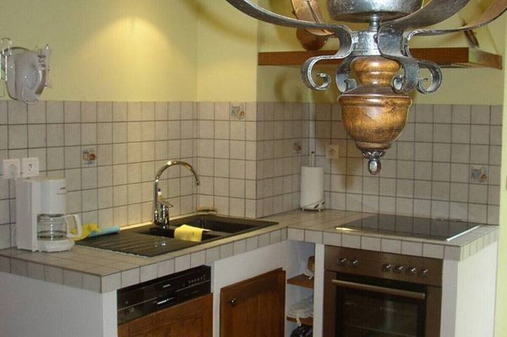 Gîte pour 8 personnes, avec jacuzzi et jardin à Le Saulcy - 2