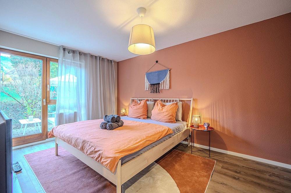 Ganze Wohnung, 3-Zi, 80m² stylische Gartenwohnung / 6 Gäste in Waldkirch, Südschwarzwald