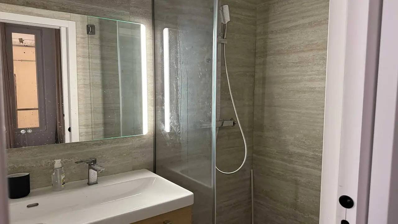 Estudio entero, Studio für 2 Personen (18 m²) in Montreuil in Montreuil, Sena-Saint Denis