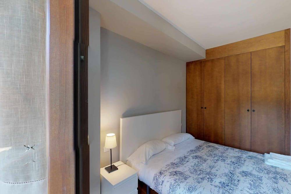 Entire apartment, Cantero 31 - tucasaenlospirineos in Escarrilla, Sallent de Gállego