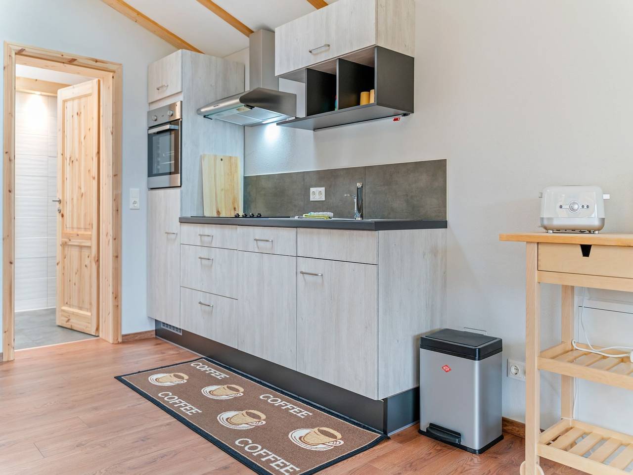 Modern holiday home with shared swimming pool in Mittelndorf in Mittelndorf, Sebnitz
