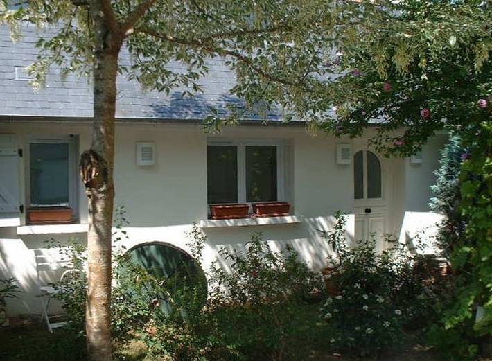 Gîte pour 4 personnes, avec terrasse et jardin - 1