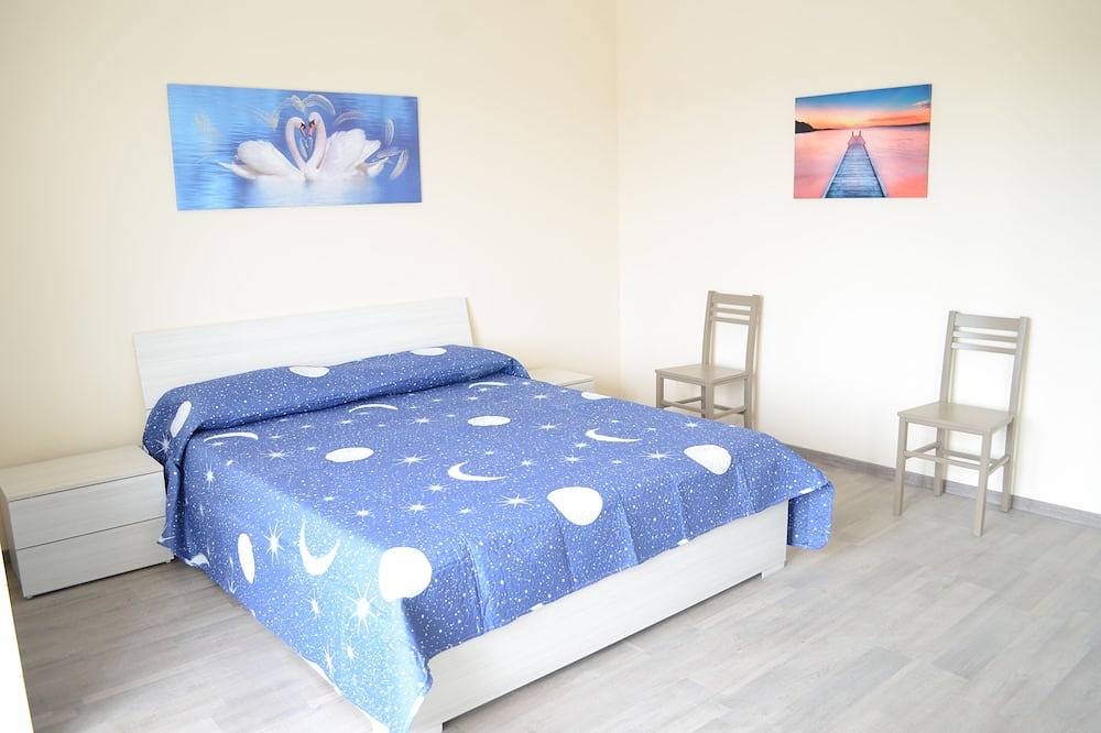 Apartamento entero, Suite Tramonto – romantic atmosphere with a sea view in Fondachello, Provincia de Catania