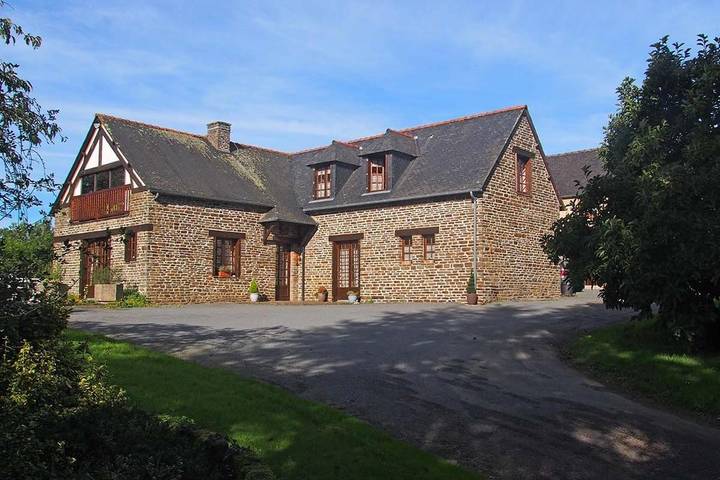 Gîte pour 2 personnes, avec jardin dans Office De Tourisme De Saint James - 4