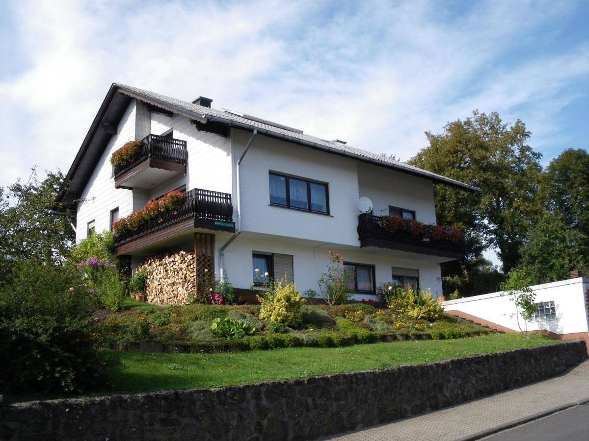 One-Bedroom Apartment in Schotten, Vogelsberg Region