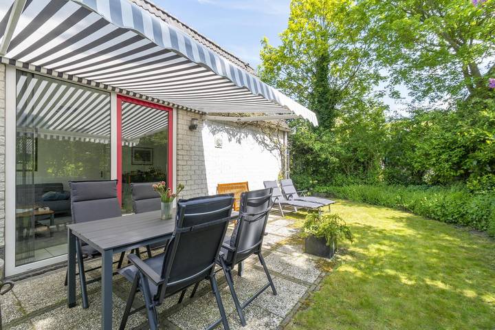 Camping für 4 Personen, mit Balkon/Terrasse und Terrasse sowie Garten in Holländische Küste - 2