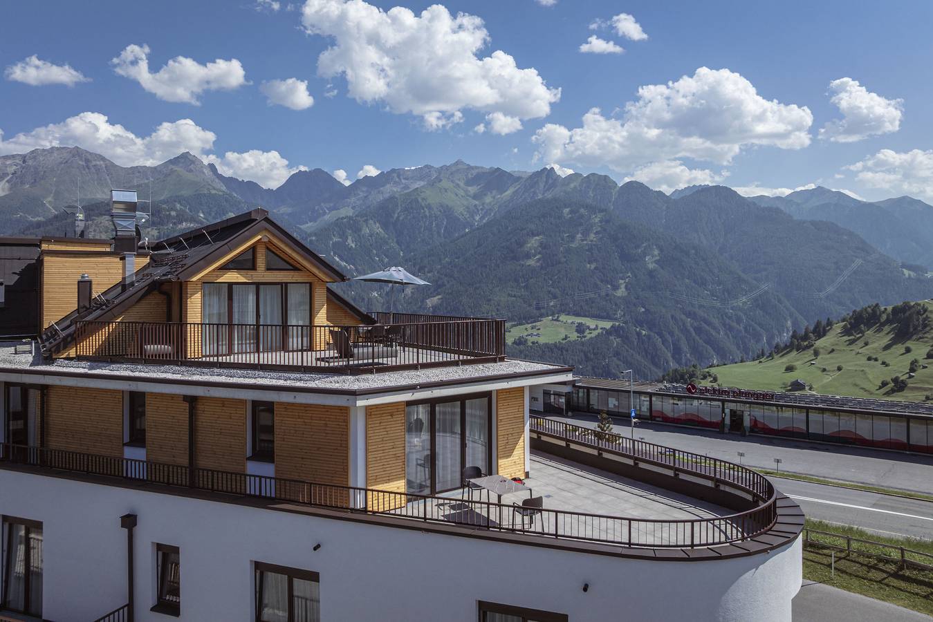 Ganze Wohnung, Ferienwohnung # 10 mit 2 Schlafzimmern und Terrasse Sv in Fiss, Serfaus-Fiss-Ladis