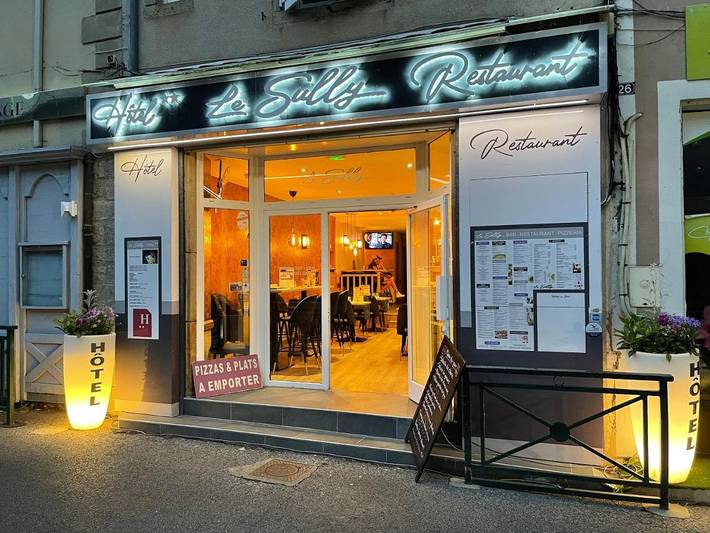 Hôtel pour 3 personnes, avec piscine et jardin, animaux acceptés à Meyrueis - 4