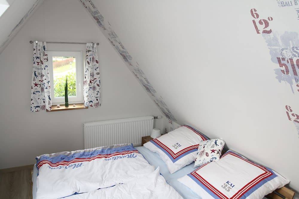 Freistehendes Ferienhaus \"Kleines Häuschen\" im Alten Land, Hollern-Twielenfleth in Hollern-Twielenfleth, Cuxland