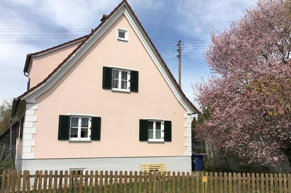 Ganze Wohnung, Ferienwohnung in ruhiger, aber dennoch zentraler Lage in Donauwörth, Bayerisch Schwaben