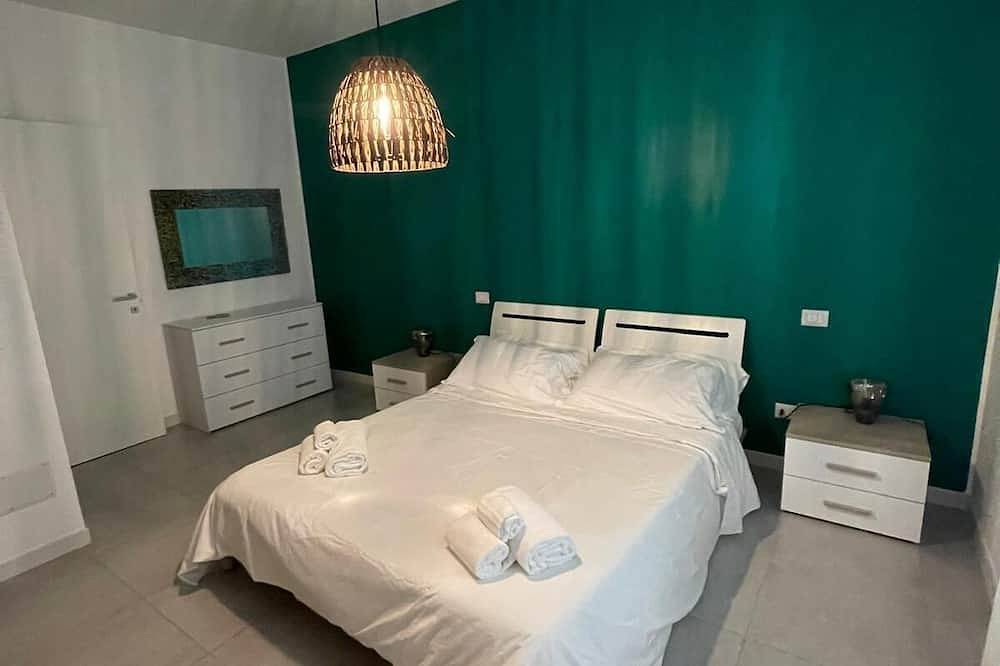 Apartamento entero, Apartment a stone's throw from the lake - Bisentina in Marta, Lago de Bolsena