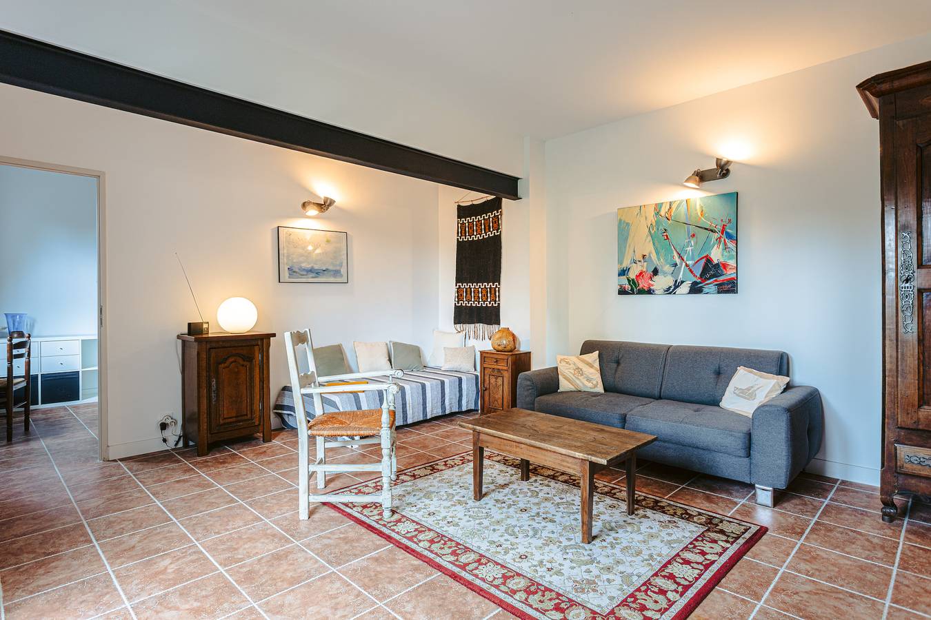 Gabae - Les Volets Gris: Gemütliches Ferienhaus mit Wlan und Homeoffice-Bereich in Puyravault, Rochefort und Umgebung
