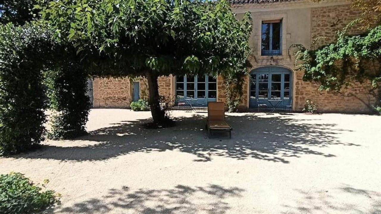 Entire holiday apartment, Ferienwohnung für 12 Personen (250 m²) in Althen-des-Paluds in Althen-des-Paluds, Vaucluse