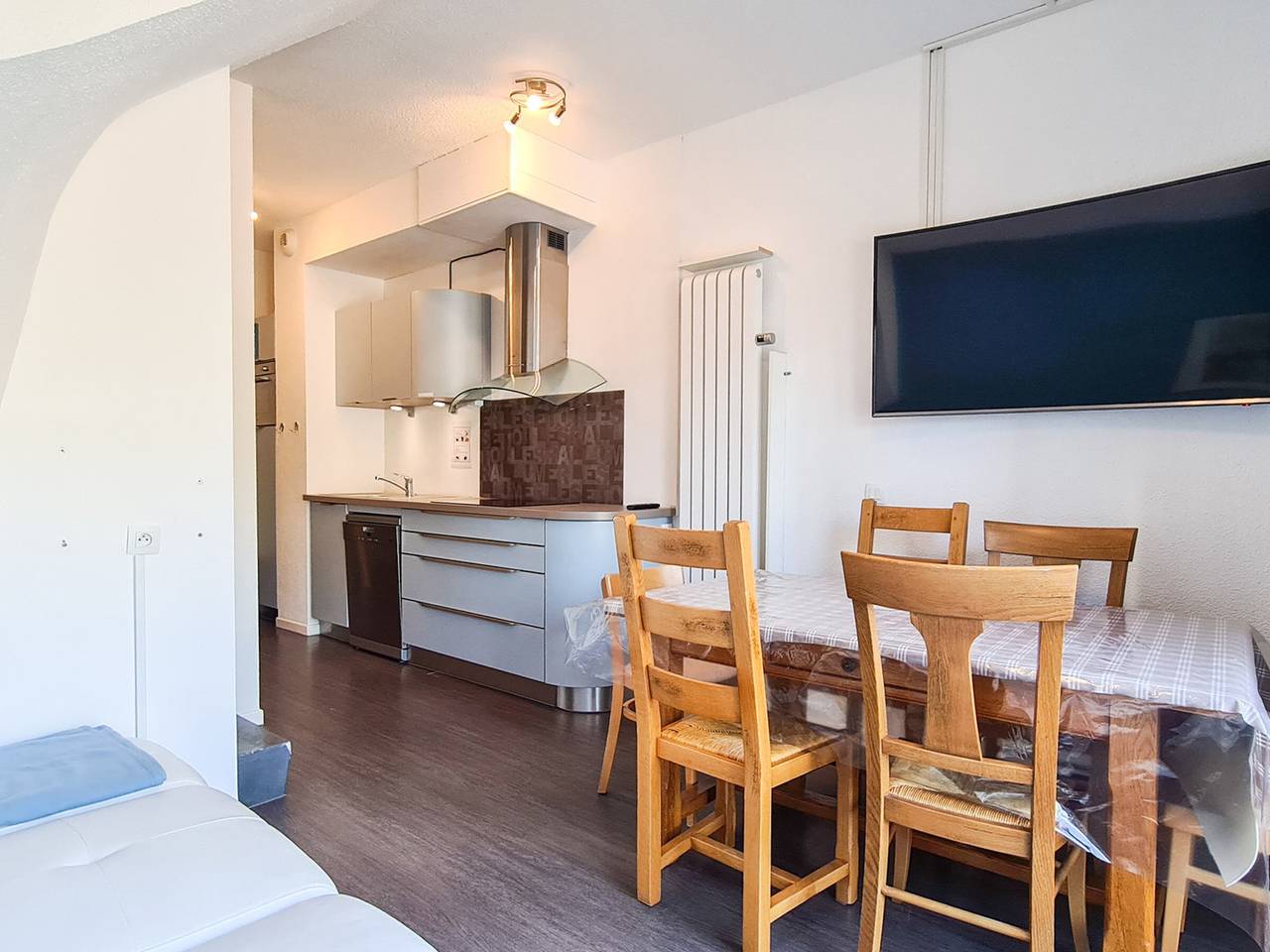 Appartement entier, Appartement lumineux au pied des pistes avec piscine et spa in Flaine, Arâches-la-Frasse