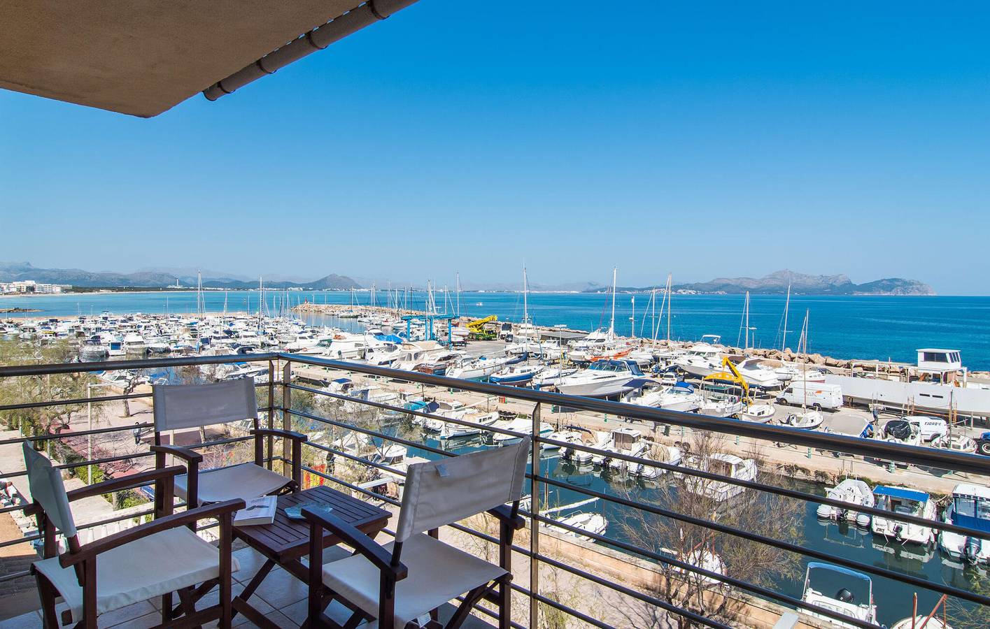 Ganze Ferienwohnung, Apartment mit Meerblick, Terrasse, AC und Grill - Playa de Muro in Can Picafort, Santa Margalida