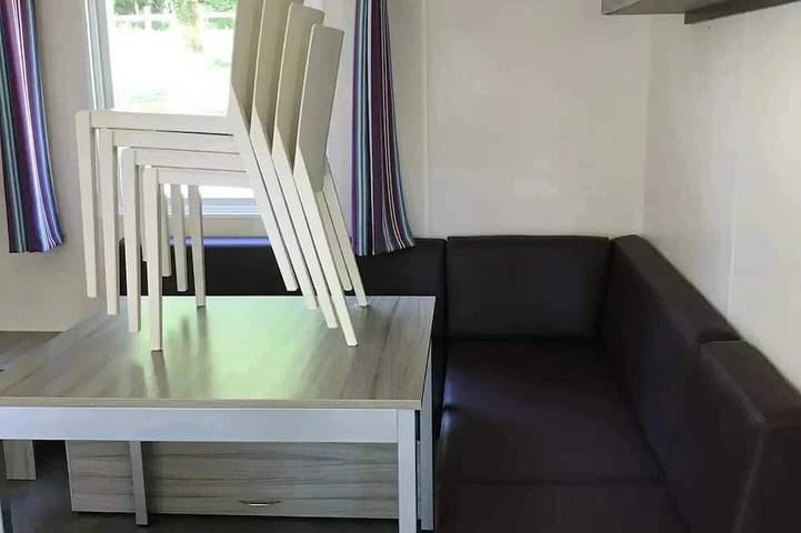 ZEcamping 4* piscine chauffée animations mobil-home 36m2 8 pers in Sainte-Nathalène, Périgord Noir