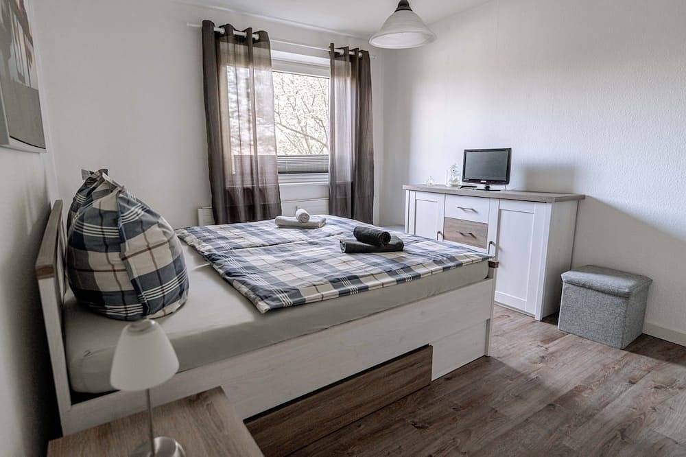 Ganze Wohnung, Ferienwohnung direkt an der Geeste, im Zentrum von Bremerhaven in Bremerhaven-Mitte, Bremerhaven