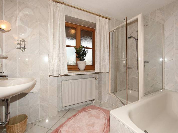 Ferienwohnung für 2 Personen, mit Balkon, kinderfreundlich in Bad Kohlgrub - 3