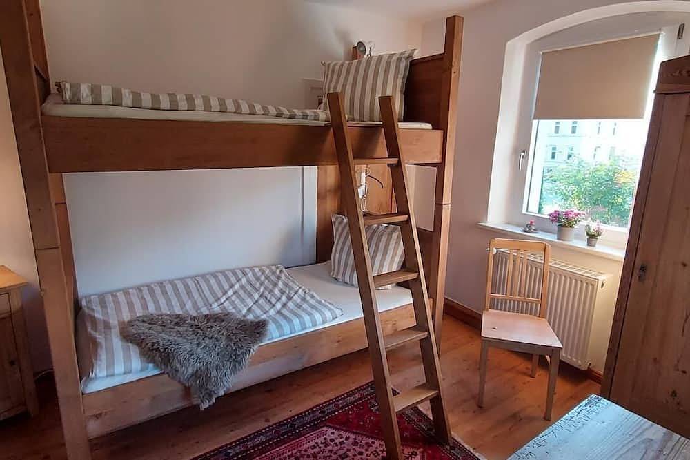 Rustic holiday home for 12 people in Ochsenkopf, Warmensteinach