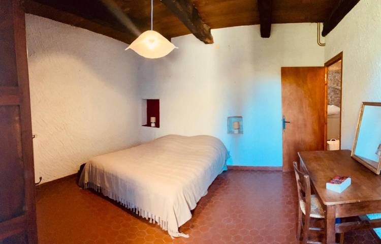 Location de vacances pour 12 personnes, avec piscine et jardin, animaux acceptés à Chandolas - 4