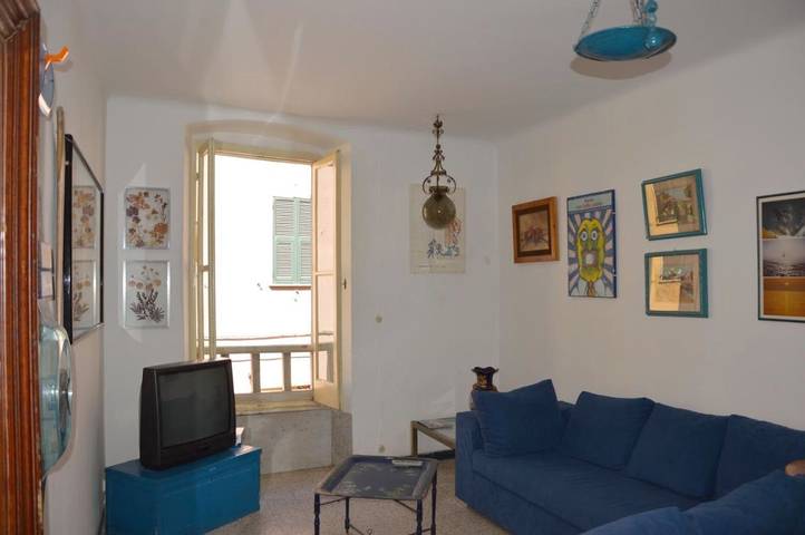 Location de vacances pour 15 personnes, avec terrasse et vue, animaux acceptés à Sarzana - 2