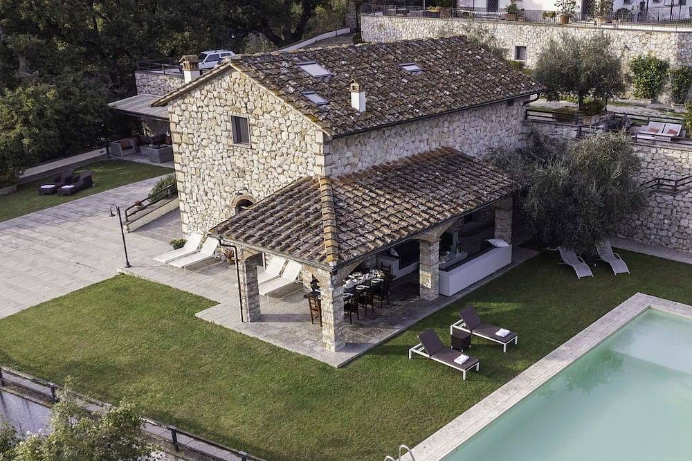 Villa en Croci Di Calenzano con 4 habitaciones, capacidad 10 in Provincia de Firenze
