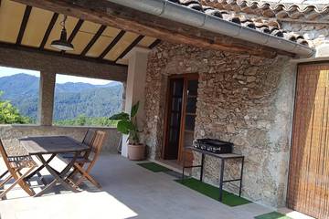 Gîte pour 4 personnes, avec terrasse à Saint-Jean-du-Gard