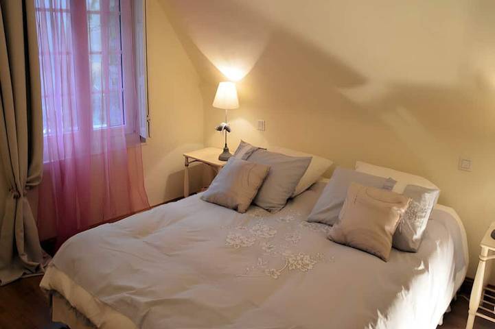 Chambre d’hôte pour 2 personnes, avec jardin et piscine - 1