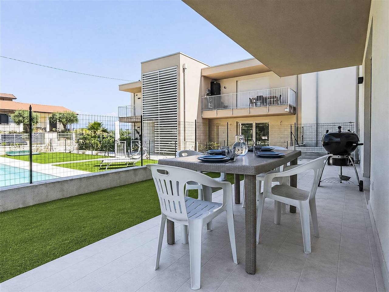 Geheel appartement, Annamaria in Peschiera del Garda, Garda Bergen